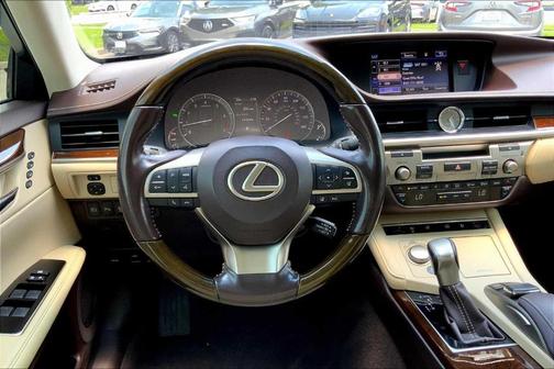 2016 Lexus ES 350 Base
