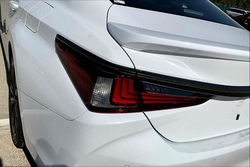 2025 Lexus ES 350 F Sport