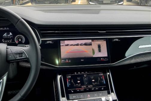 2021 Audi Q7 45 Premium Plus