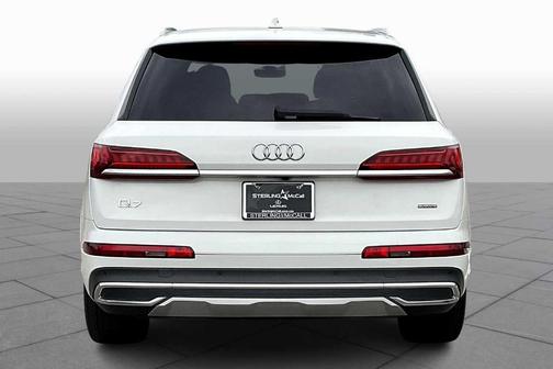 2021 Audi Q7 45 Premium Plus
