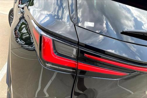 2025 Lexus NX 250 Premium