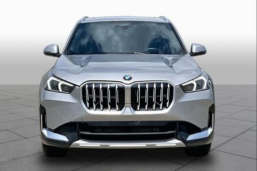 Space Silver Metallic 2025 BMW X1 xDrive28i