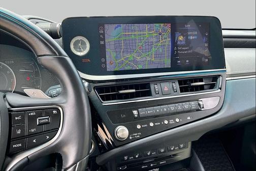 Iridium 2022 Lexus ES 350 Luxury
