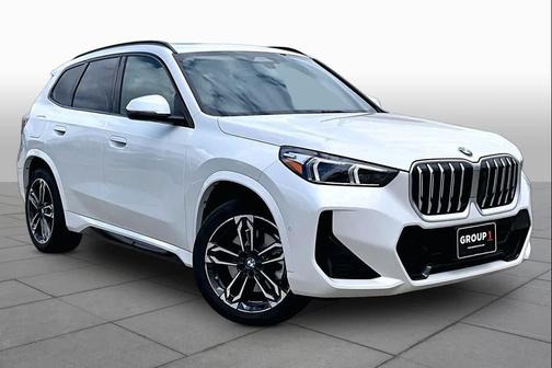 Mineral White Metallic 2025 BMW X1 xDrive28i
