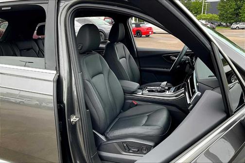 2021 Audi Q7 55 Prestige