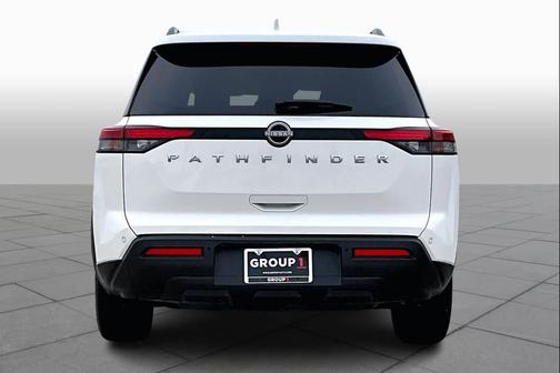 2025 Nissan Pathfinder SV FWD