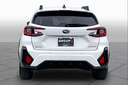 Crystal White Pearl 2024 Subaru Crosstrek Limited
