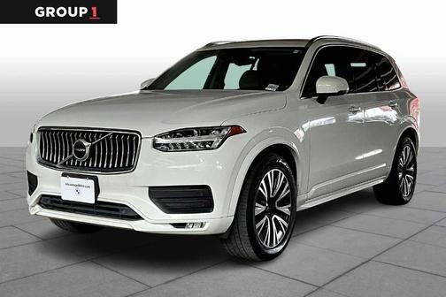 2020 Volvo XC90 T5 Momentum 7 Passenger