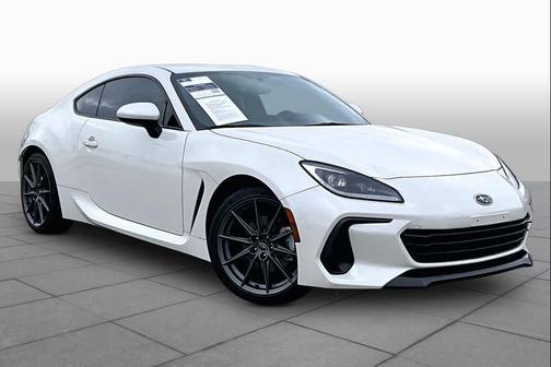 Crystal White Pearl 2023 Subaru BRZ Limited