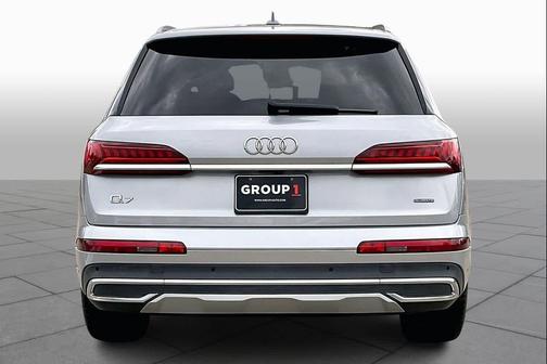 2022 Audi Q7 55 Prestige