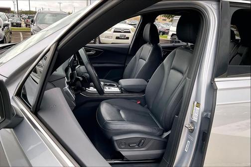 2022 Audi Q7 55 Prestige