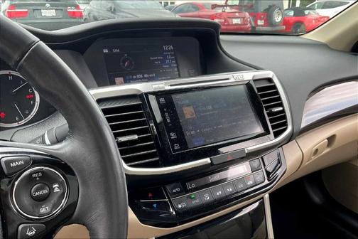 2017 Honda Accord Touring