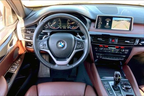 Photo 5 of 35 of 2017 BMW X6 xDrive50i