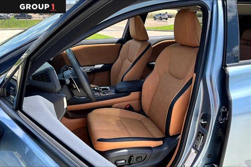 2023 Lexus RZ 450e Premium