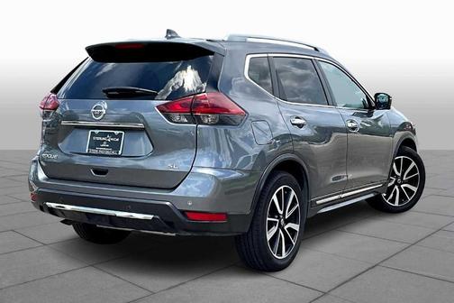 2020 Nissan Rogue SL