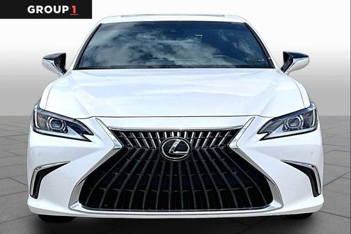 Eminent White Pearl 2025 Lexus ES 300h Base