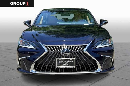 2025 Lexus ES 300h Base