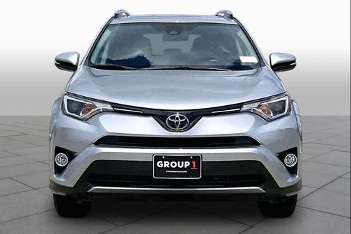 Silver Sky Metallic 2018 Toyota RAV4 XLE