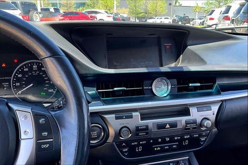 Ultra White 2015 Lexus ES 350 Crafted Line