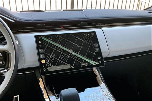 2024 Land Rover Range Rover Sport SE