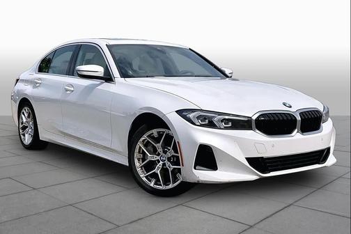 Mineral White Metallic 2025 BMW 330 330i