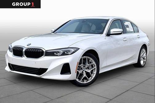 Mineral White Metallic 2025 BMW 330 330i