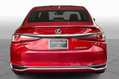 2025 Lexus ES 300h Luxury