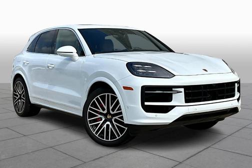 2024 Porsche Cayenne S