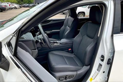 2025 Lexus NX 250 Base