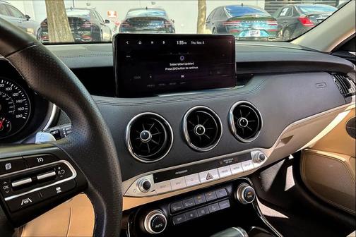 2022 Kia Stinger GT-Line