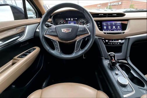 2022 Cadillac XT5 Sport