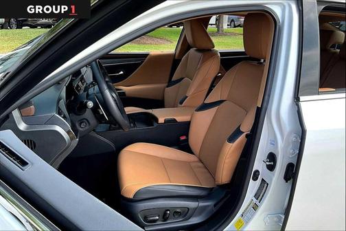 2023 Lexus ES 350 Base