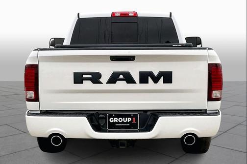 2018 RAM 1500 Night Regular Cab 4x2 6'4' Box