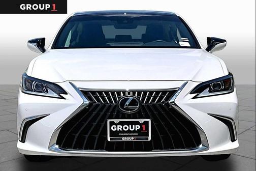 Eminent White Pearl 2025 Lexus ES 350 Base