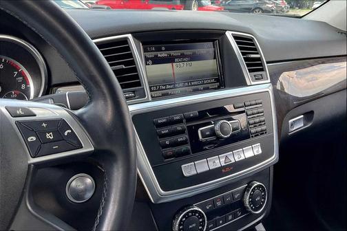 2015 Mercedes-Benz M-Class 4MATIC