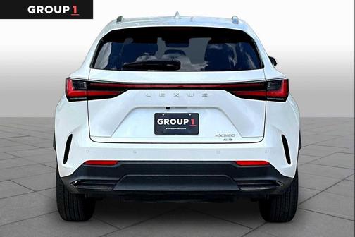 Eminent White Pearl 2023 Lexus NX 350 Premium