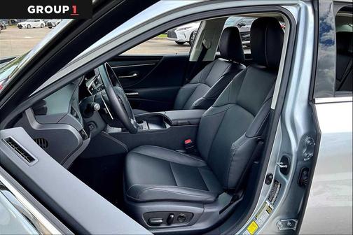 2025 Lexus ES 350 Base