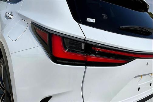 2026 Lexus NX 450h+ LUXURY AWD