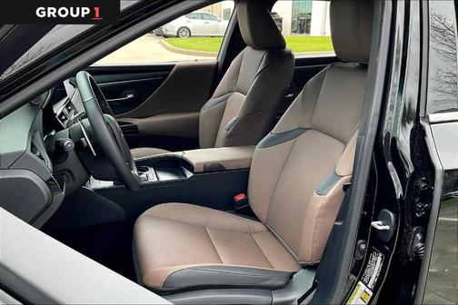 2024 Lexus ES 250 Luxury
