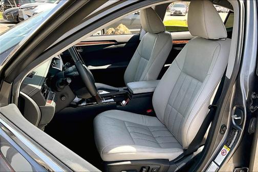 2017 Lexus ES 350 Base