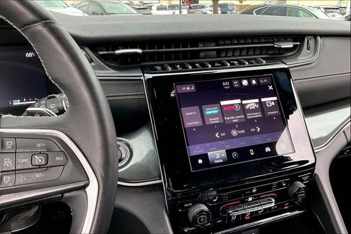 2022 Jeep Grand Cherokee L Altitude