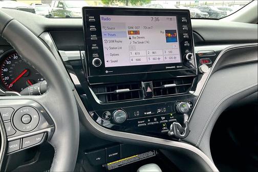 Wind Chill Pearl 2021 Toyota Camry XSE