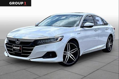 Platinum White Pearl 2022 Honda Accord Hybrid Touring