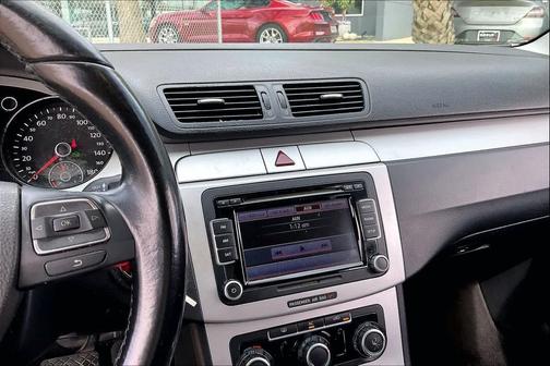 2010 Volkswagen CC Sport