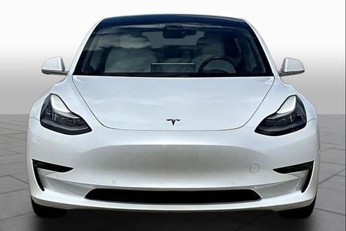 Pearl White Multi-Coat 2019 Tesla Model 3 Standard Range Plus