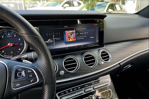 2017 Mercedes-Benz E-Class 4MATIC