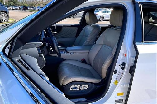 2022 Lexus LS 500 Base