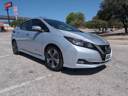 2018 Nissan Leaf SV