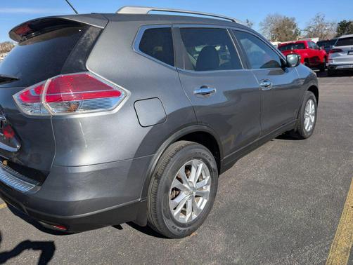 2015 Nissan Rogue SV