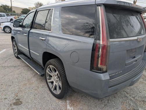 2016 Cadillac Escalade Premium
